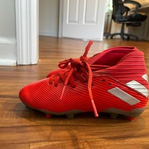 Size 12 kids adidas soccer cleats